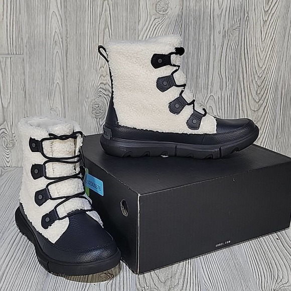 Sorel Shoes - Sorel Explorer II Joan Cozy, Black/Sea Salt, Women's 9, NEW